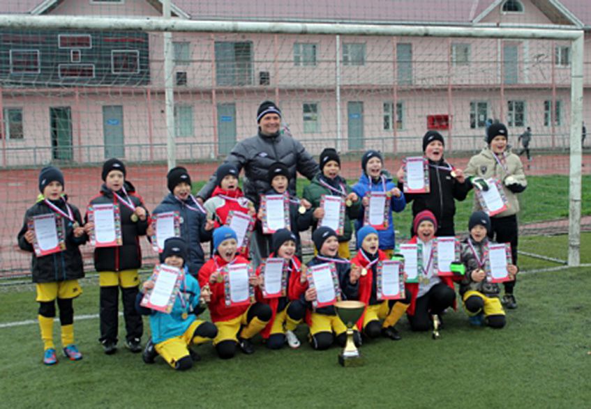 Команда СДЮСШОР-8 – победитель турнира «Весенние ласточки»