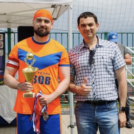Сыновья Игоря Пакуса Дмитрий (слева), признанный лучшим игроком турнира, и Олег