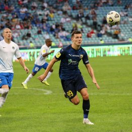 Дмитрий Полоз, в августе перешедший в «Ростов» из «Сочи», забил бывшему клубу
